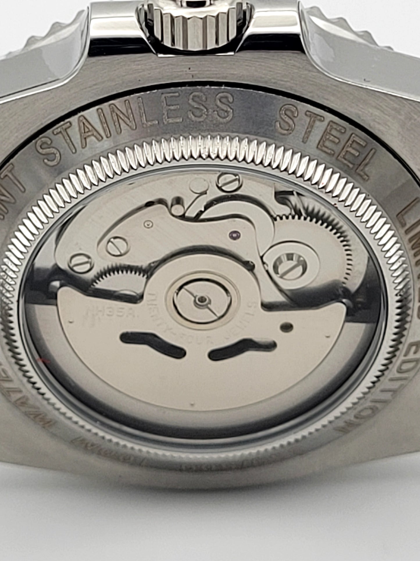 Real Madrid CF Club de Futbol Seiko TMI NH35 Automatic Movement Watch 100m Sapphire Glass Football