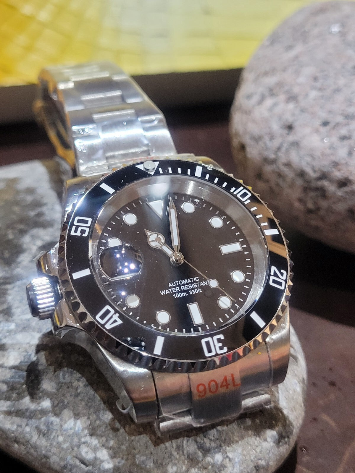 New LEFT Handed Automatic Movement Divers Watch Black NH35 Seiko TMI 10atm WR16