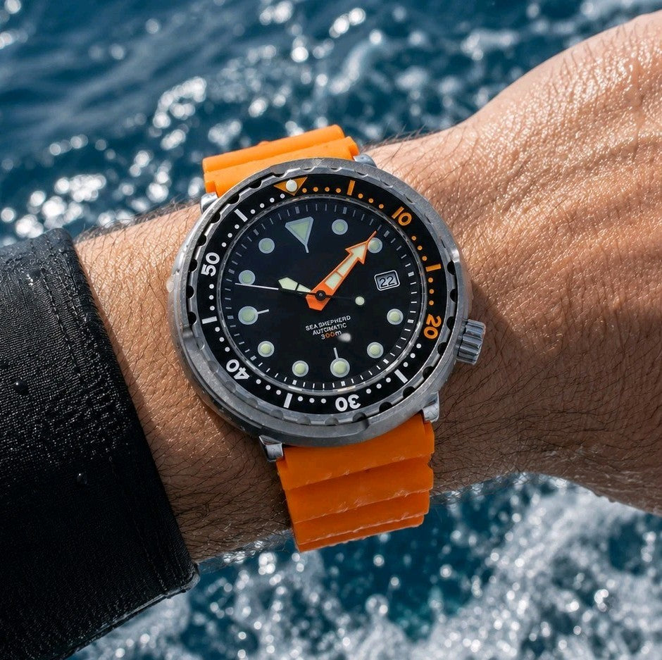 Automatic Tuna Diver Watch Orange Rubber Sapphire Crystal 300M Ceramic0