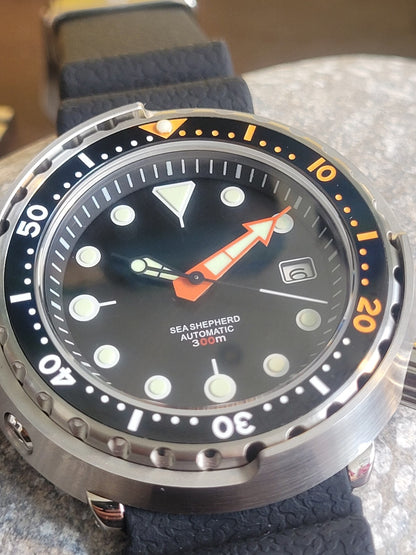 New Automatic Black 'Tuna' Divers Watch 30ATM WR (SEIKO TMI) NH35 Japan Movement10