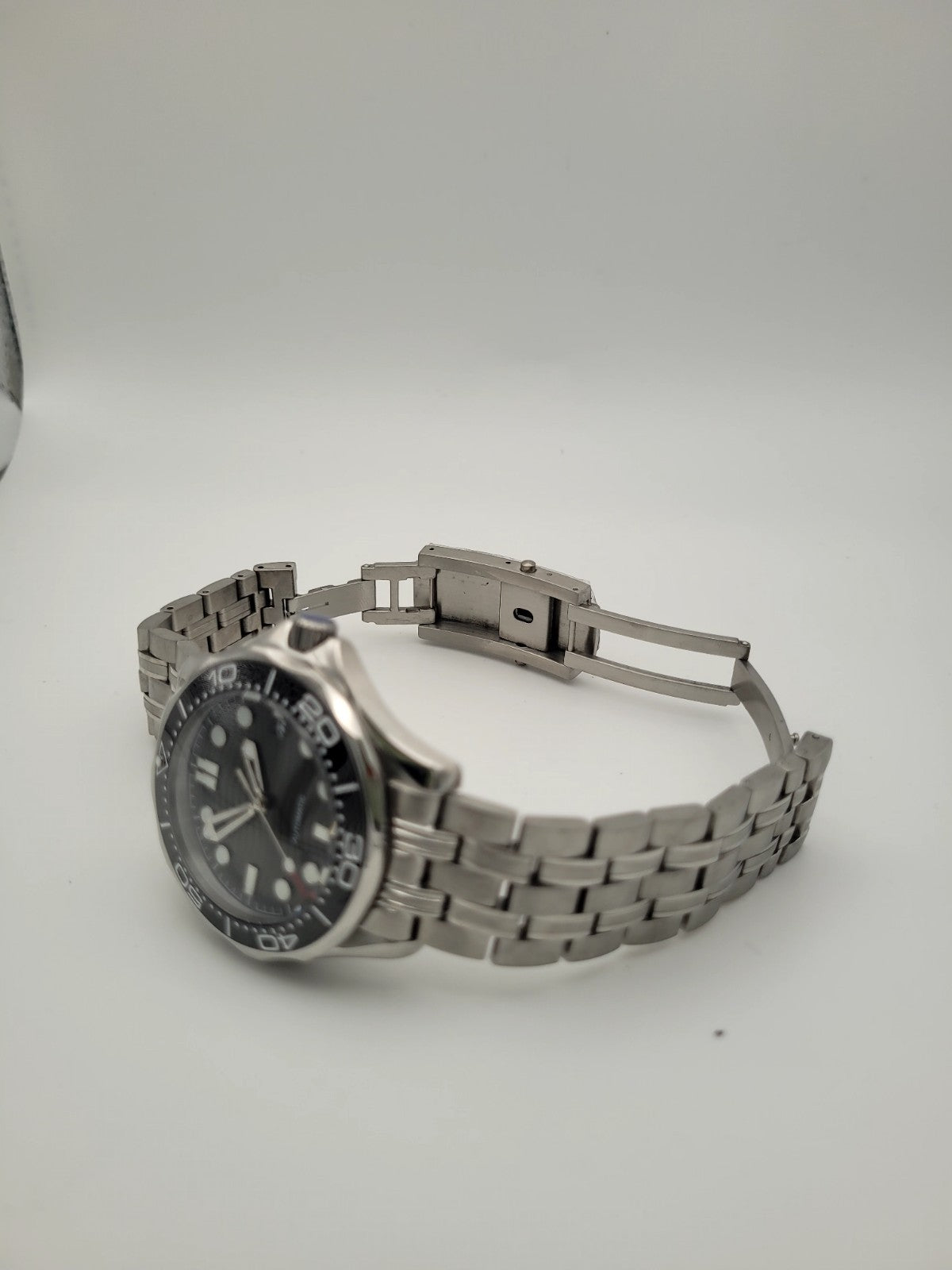 Black Automatic Dive Watch Wave Dial  Ceramic Bezel Sapphire Steel 100M UK14