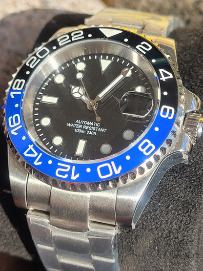Mens 40mm Custom Black Blue  Watch Seiko TMI NH35 Automatic Divers 100m BATMAN2