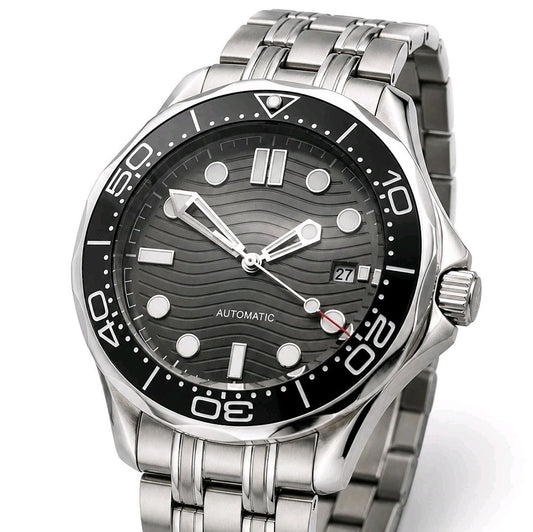 Men’s Automatic Dive Watch Wave Dial Black Ceramic Bezel Sapphire Steel 100M0