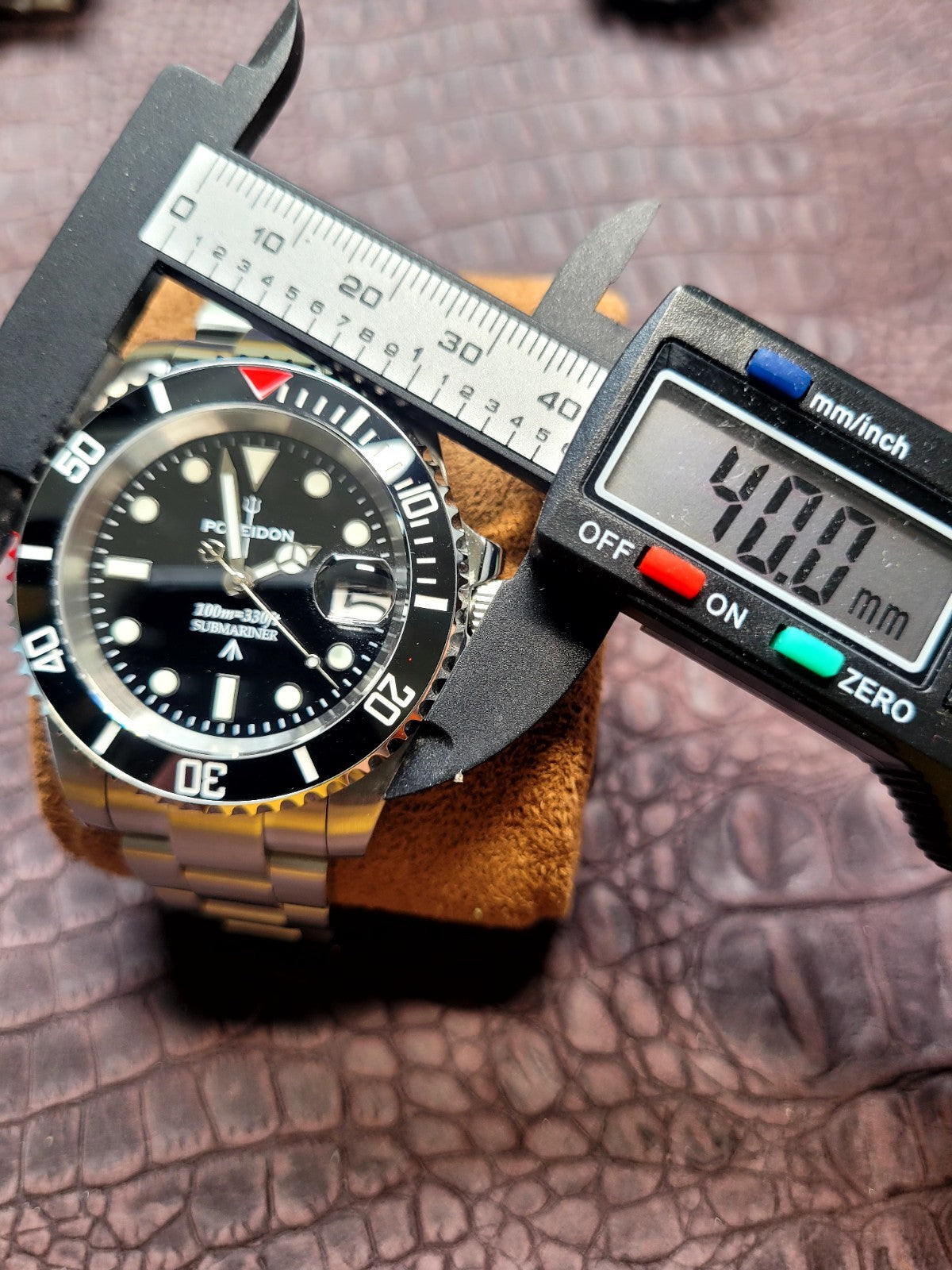 Poseidon Automatic Dive Watch Steel Bracelet Black Dial Date 100m Classic Style19