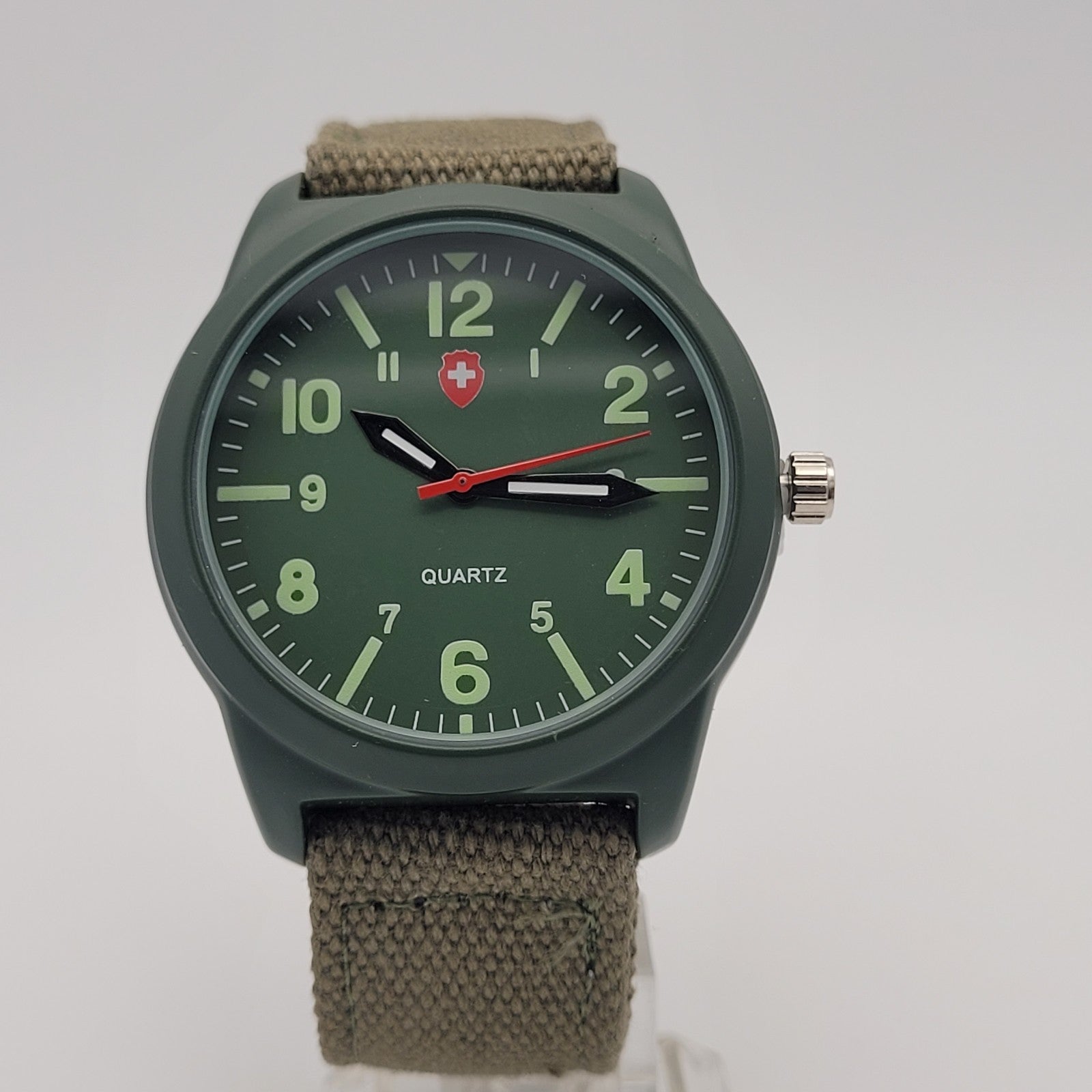 Rough And Tough 43mm Pilot Field Army Watch 3ATM WR Green Canvas Strap.6