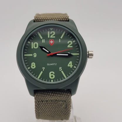 Rough And Tough 43mm Pilot Field Army Watch 3ATM WR Green Canvas Strap.6