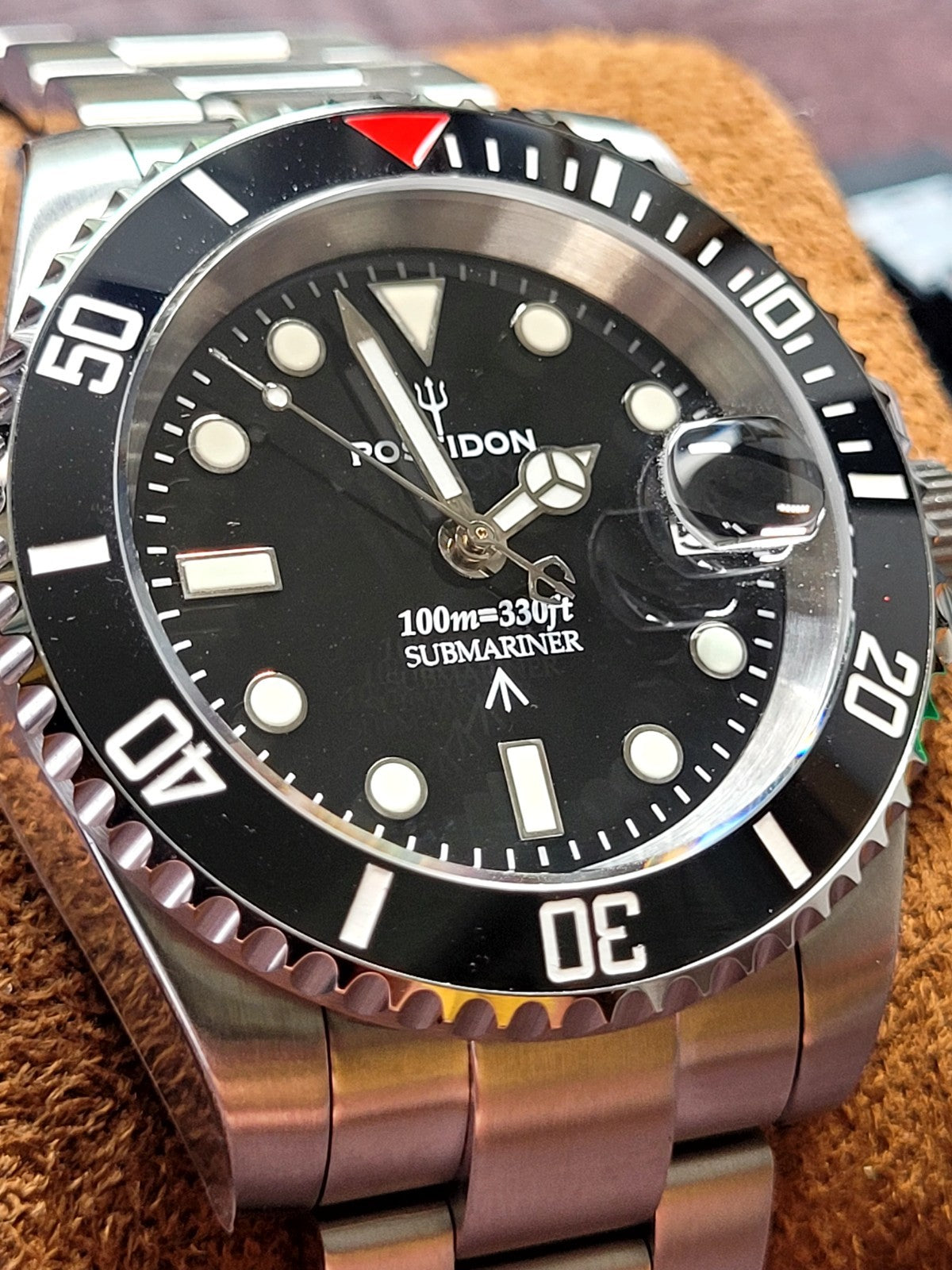 Poseidon Automatic Dive Watch Steel Bracelet Black Dial Date 100m Classic Style18
