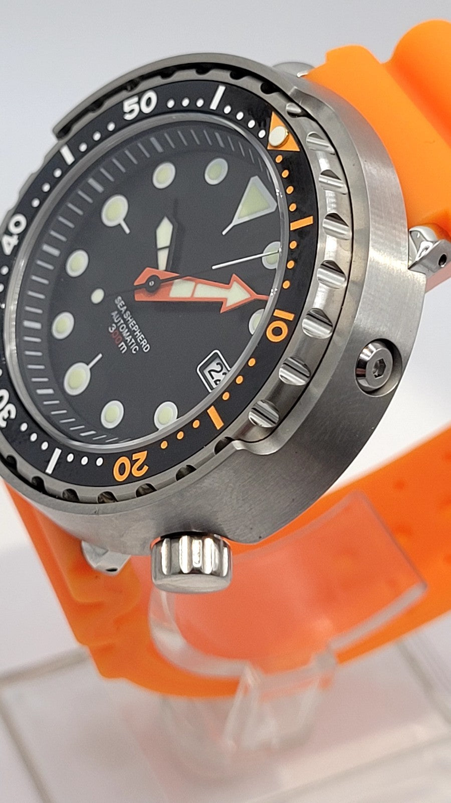 Automatic Tuna Diver Watch Orange Rubber Sapphire Crystal 300M Ceramic8