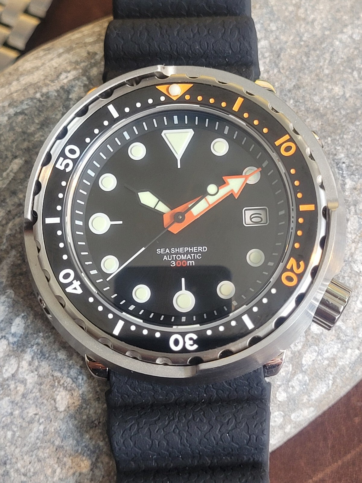Automatic Black 'Tuna' Divers Watch 30ATM WR (SEIKO TMI) NH35 Japan Movt3
