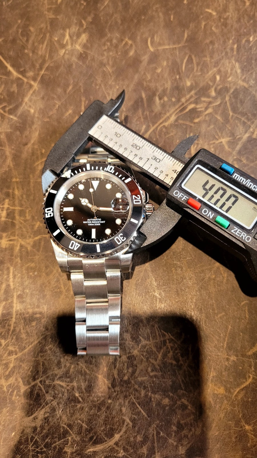 Automatic Mens Watch Black Dial Steel Bracelet Luminous Date 100m Diver21