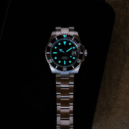 Automatic Mens Watch Black Dial Steel Bracelet Luminous Date 100m Diver4