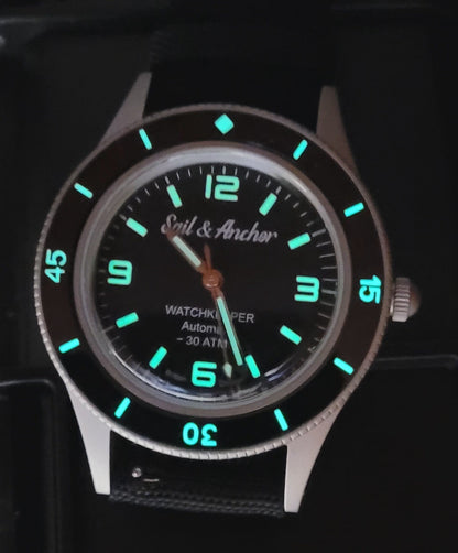 Sail & Anchor Automatic Diver Watch 40mm 300M Sapphire Ceramic Steel Black Dial4