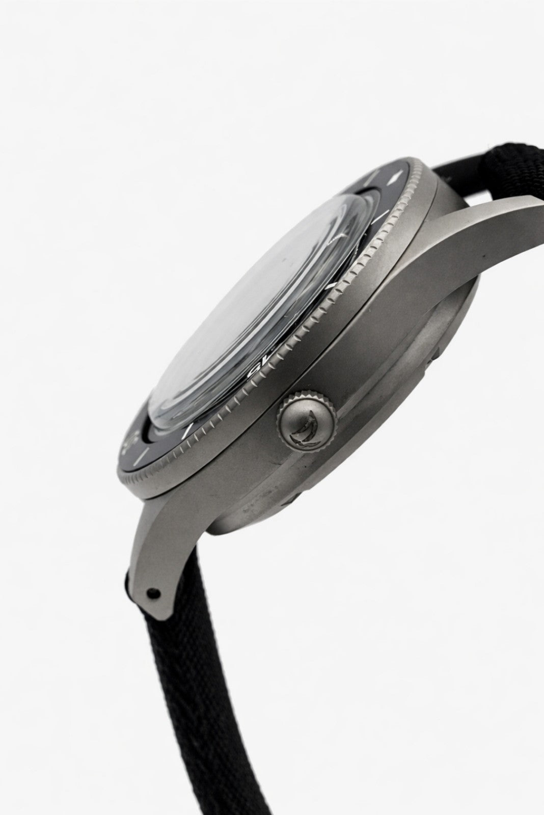 Black Automatic Diver Watch British Design 300M Sapphire Ceramic Steel6