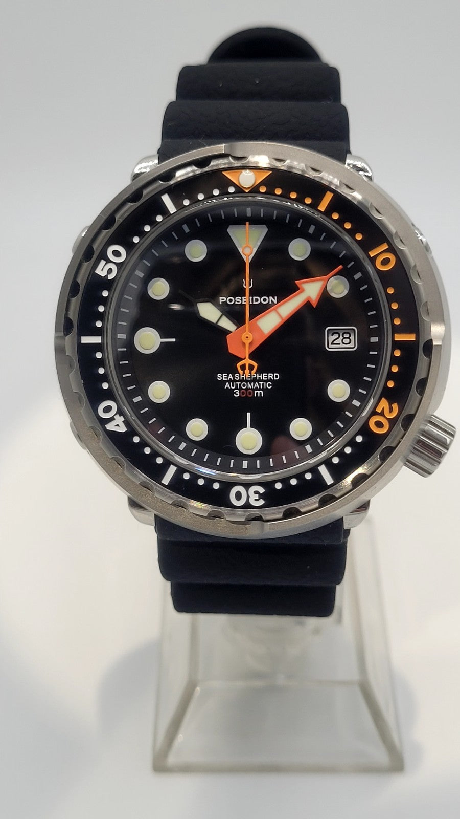 POSEIDON Automatic Dive Watch 300M NH35 Sapphire Steel Black Orange Diver4