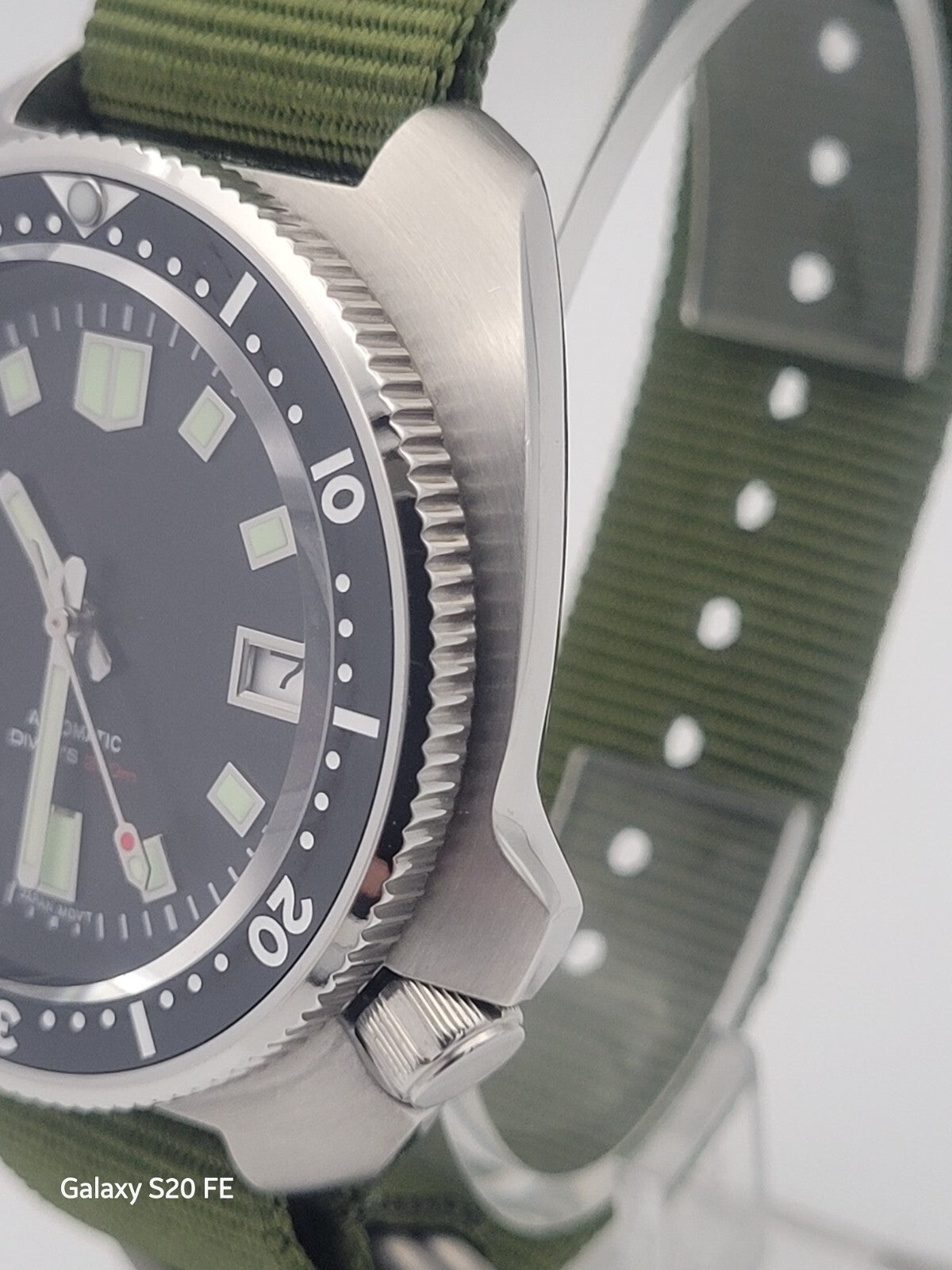 NH35 Automatic Divers Watch 200m Stainless Steel Black Dial UK Seller Ceramic 4