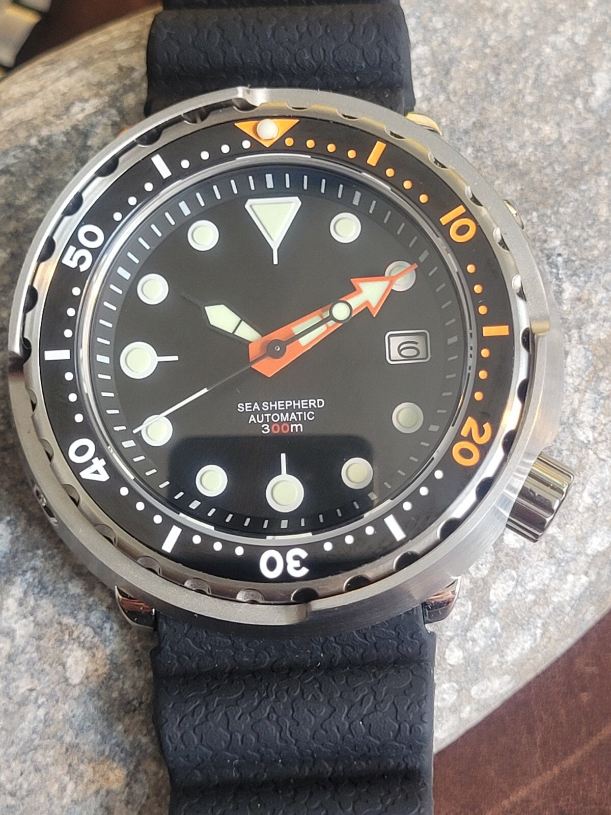 Automatic Black 'Tuna' Divers Watch 30ATM WR (SEIKO TMI) NH35 Japan Movt10