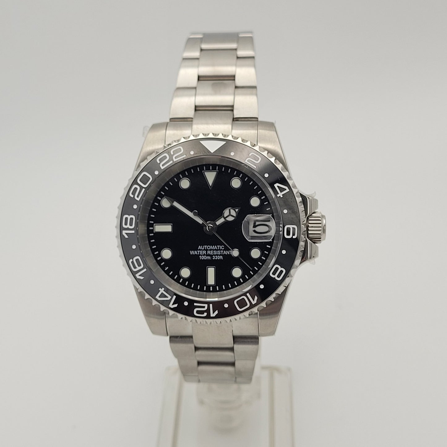 BNIB Automatic Black Sub Divers Watch. Seiko TMI NH35 Japanese Movement  100m2