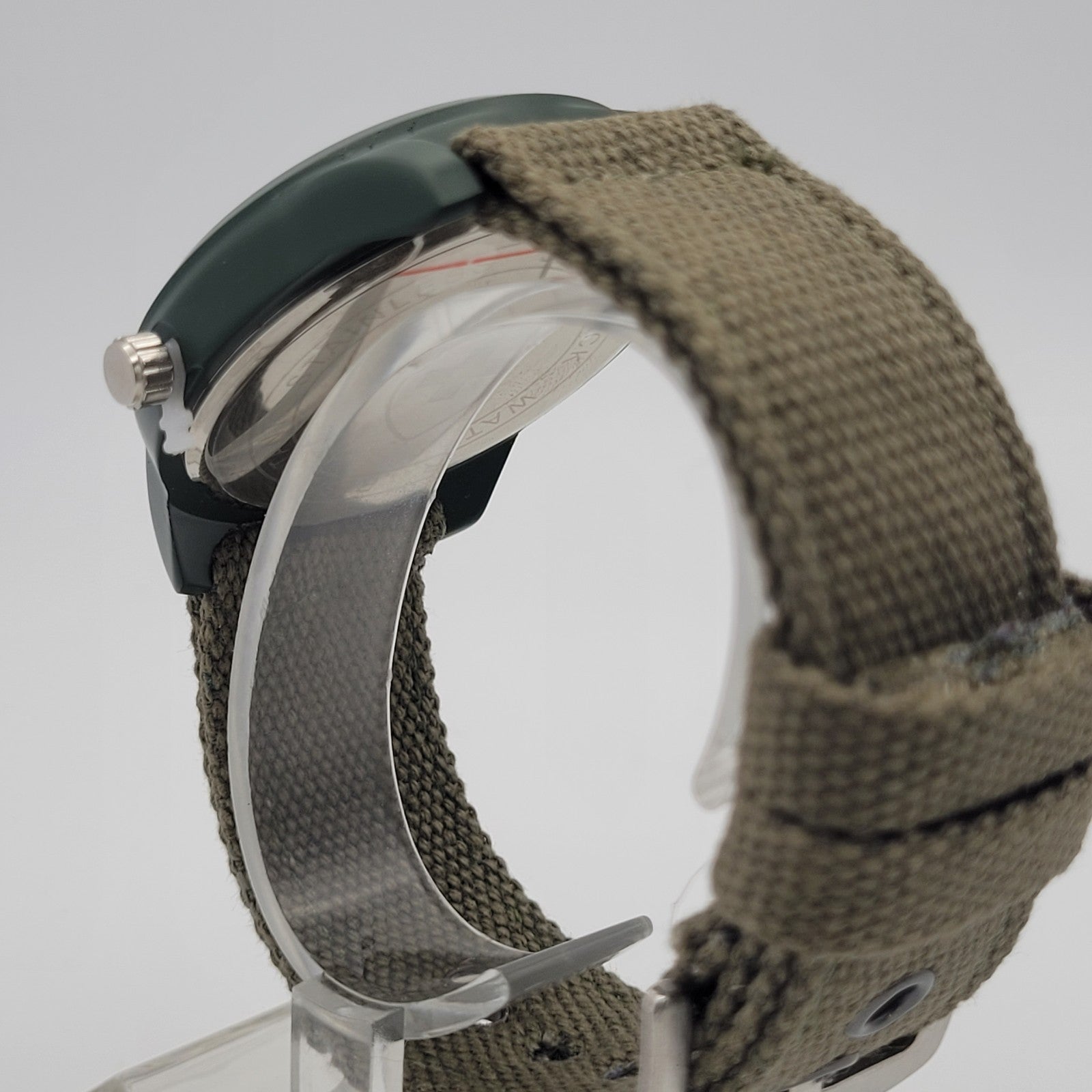 Rough And Tough 43mm Pilot Field Army Watch 3ATM WR Green Canvas Strap.4