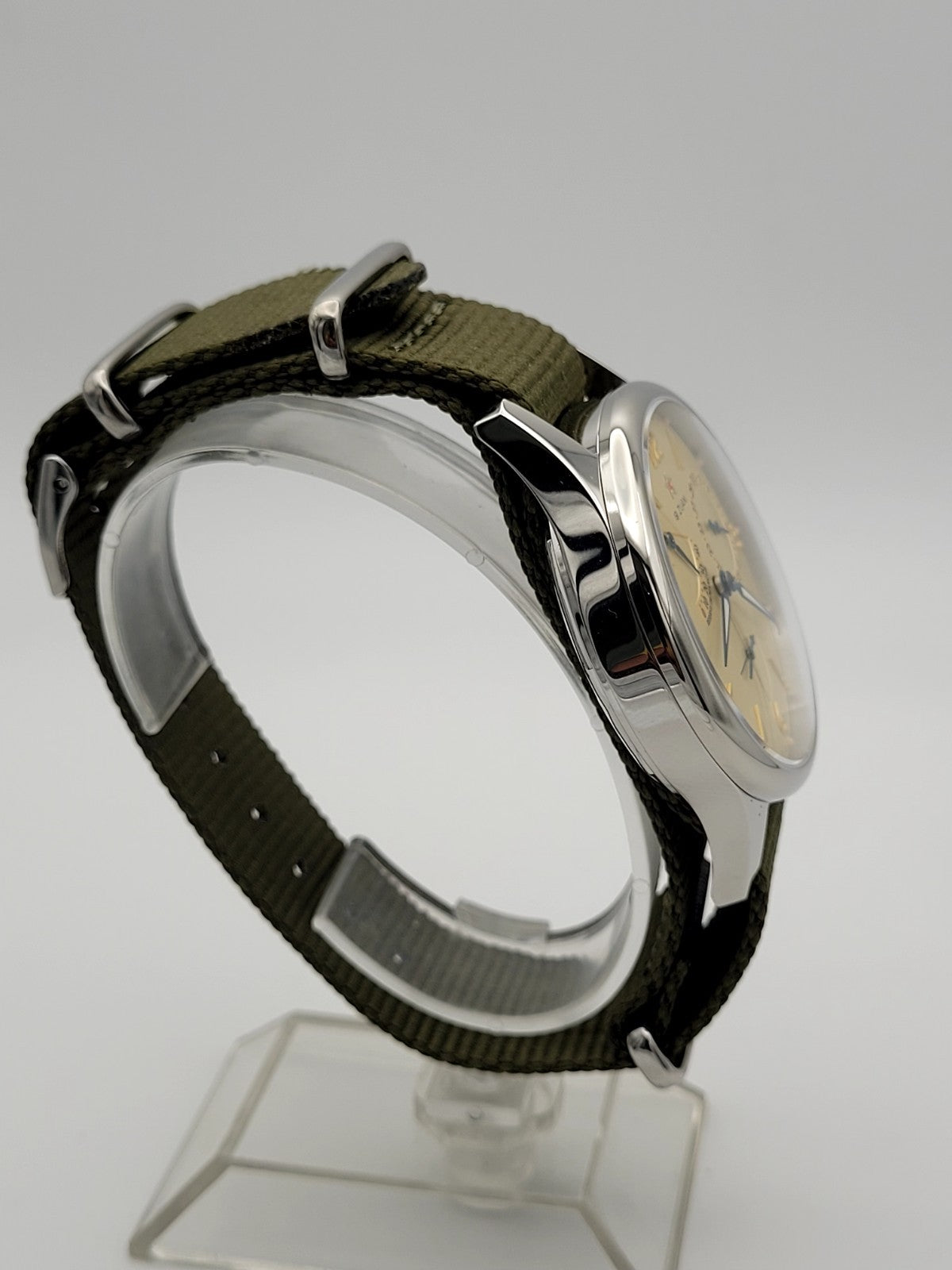 Automatic Pilot Watch 1963 Power Reserve Date Sapphire Military Strap Style6