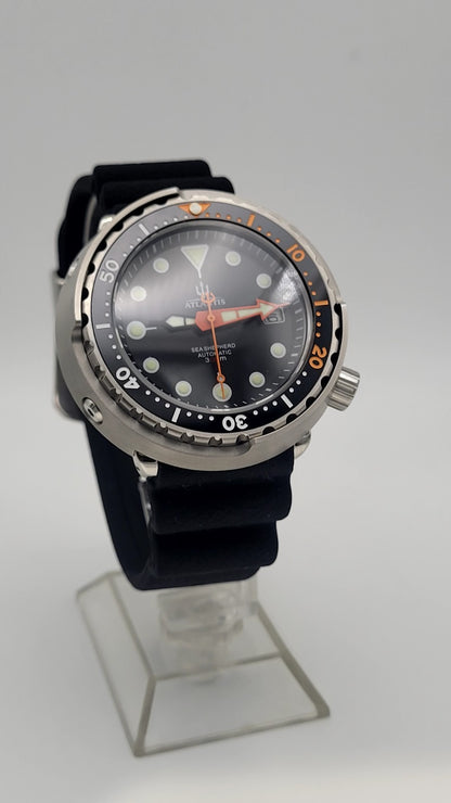 BNIB Atlantis Automatic Divers Watch 300m Black Dial Tuna Sapphire Ceramic 13