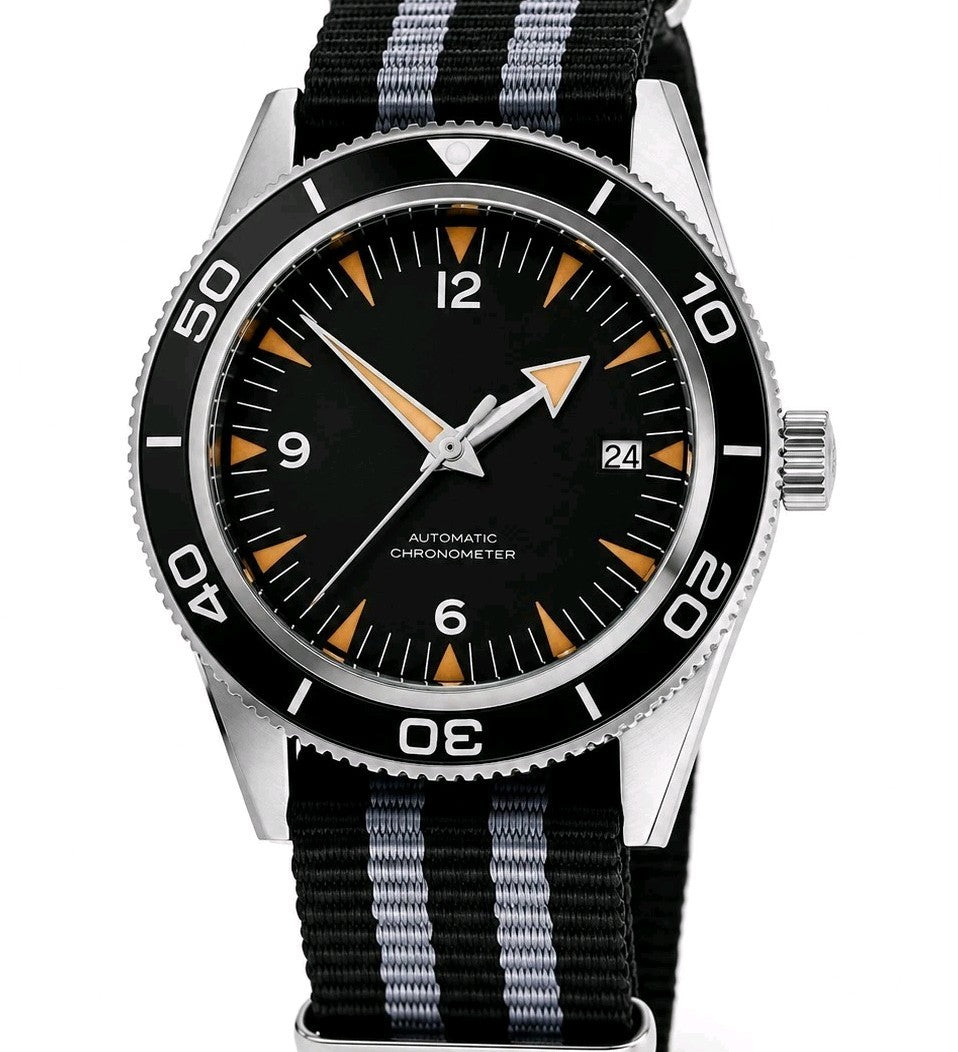 Classic Black Diver Watch Automatic Movement Ceramic Bezel Sapphire Crystal 100m0