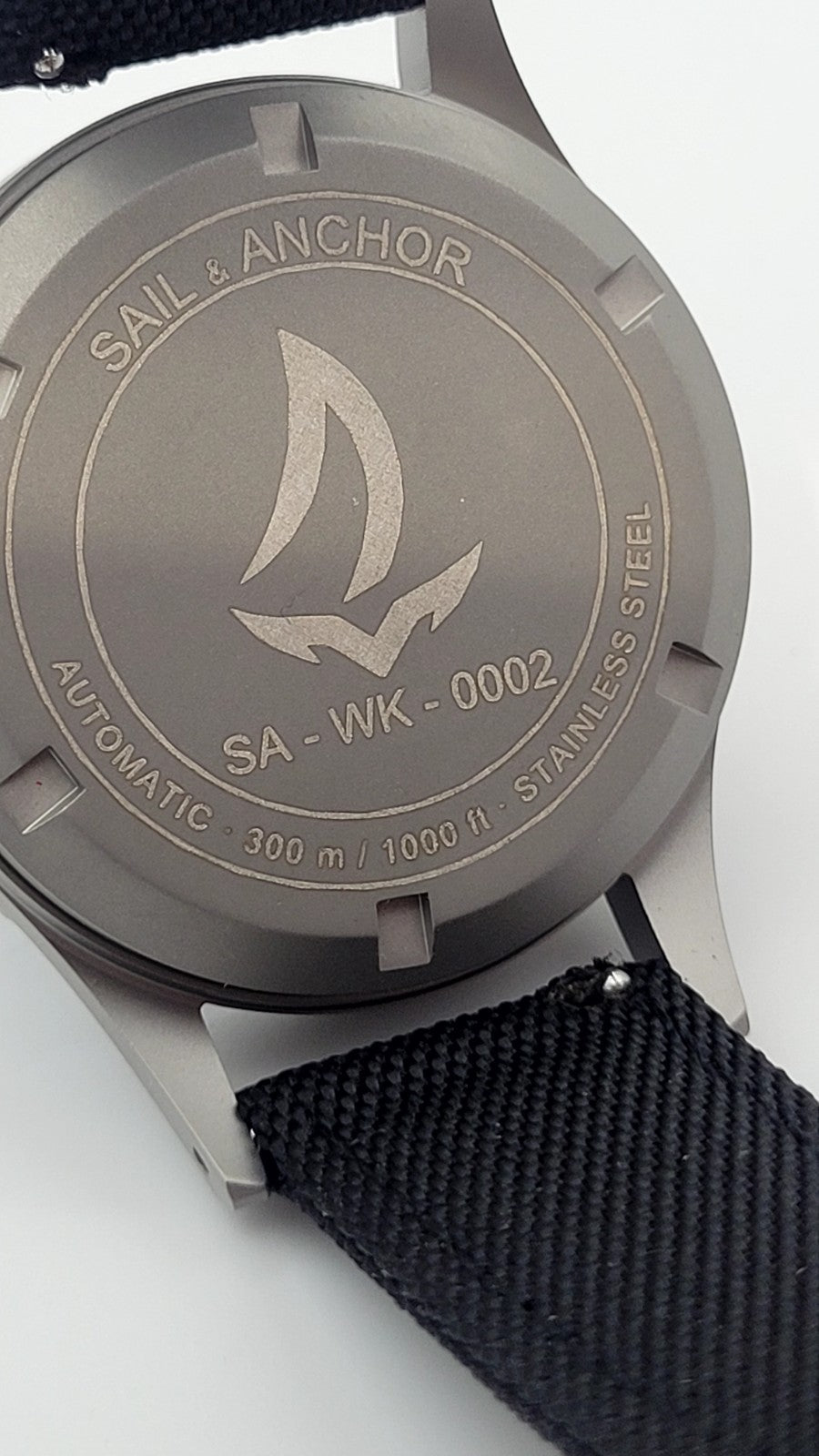 Black Automatic Diver Watch British Design 300M Sapphire Ceramic Steel15