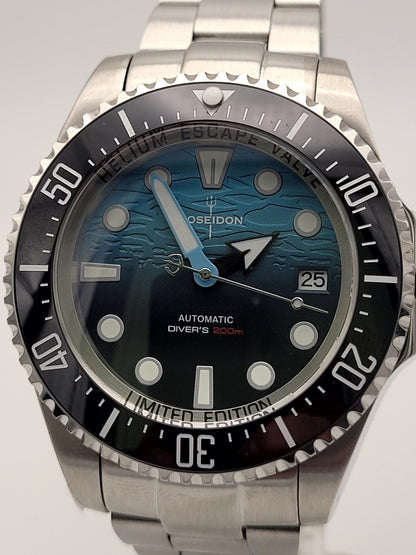 Automatic Diver Watch Blue Gradient Dial NH35 Sapphire 200m Steel Bracelet Date13