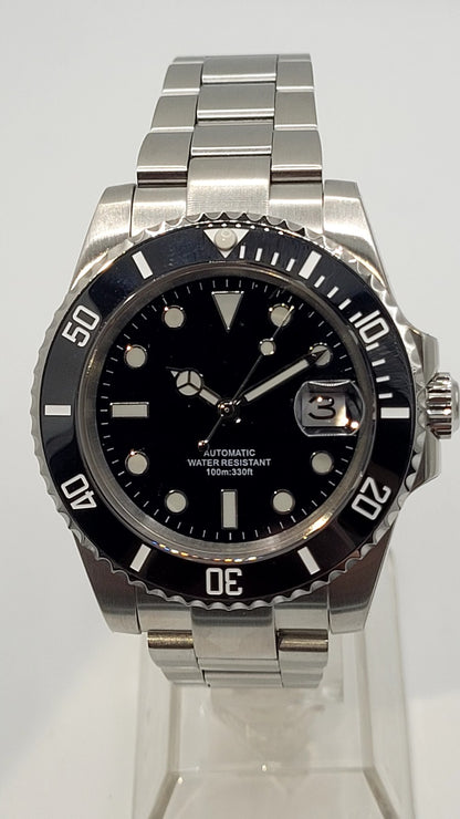 Automatic Mens Watch Black Dial Steel Bracelet Luminous Date 100m Diver6