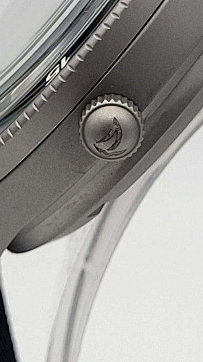 Black Automatic Diver Watch British Design 300M Sapphire Ceramic Steel12