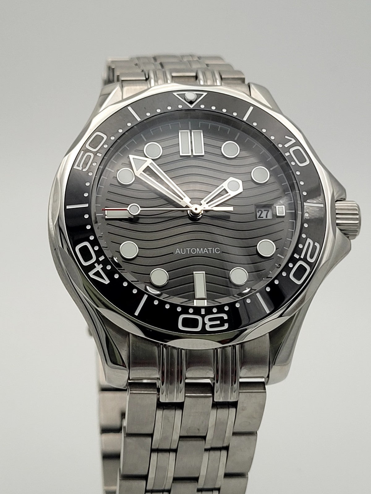 Black Automatic Dive Watch Wave Dial  Ceramic Bezel Sapphire Steel 100M UK2
