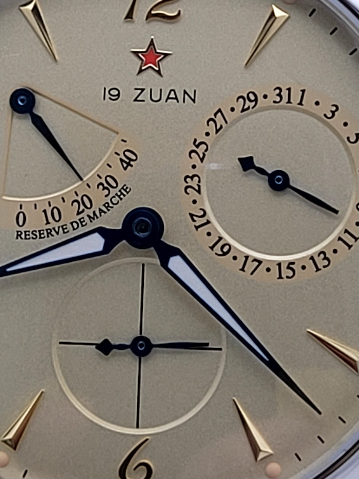 Automatic Pilot Watch 1963 Power Reserve Date Sapphire Military Strap Style3
