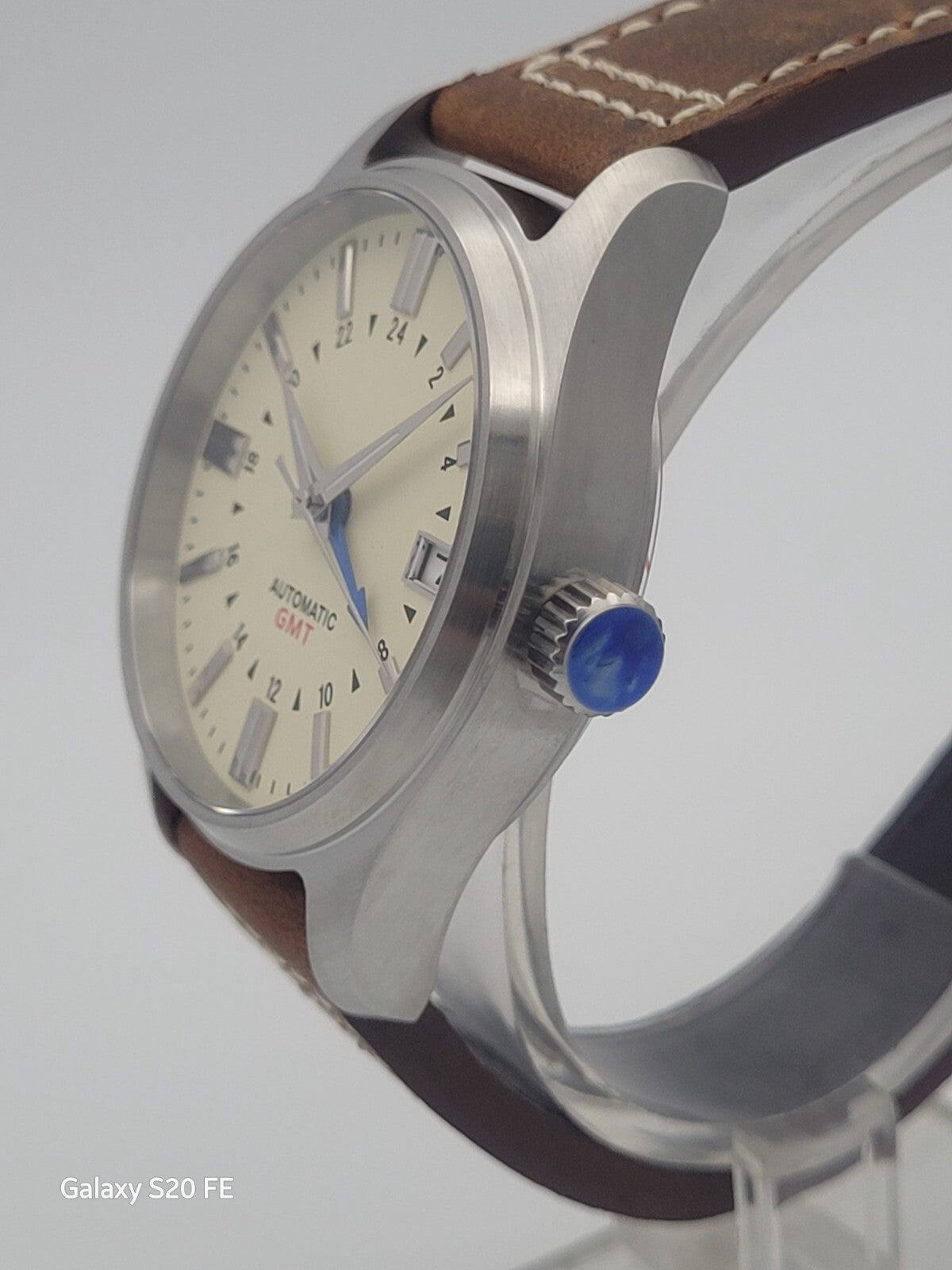 Automatic GMT Dual Time Watch Sapphire Steel Case Leather Strap Date 200m15