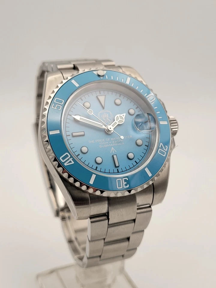 Manchester City THE PRIDE OF MANCHESTER Automatic Divers Watch FOOTBALL