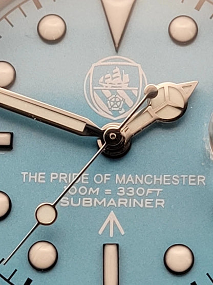 Manchester City THE PRIDE OF MANCHESTER Automatic Divers Watch FOOTBALL
